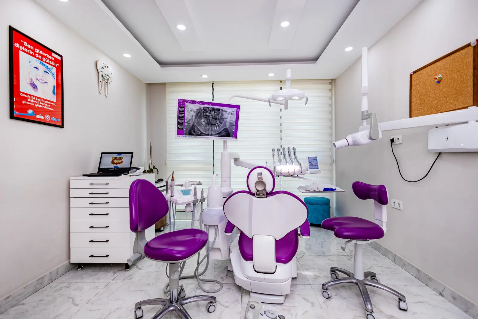 Clinic-provided photograph of Ayşe Erken Dental Clinic
