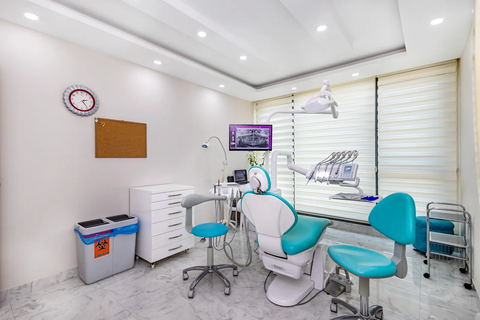 Clinic-provided photograph of Ayşe Erken Dental Clinic