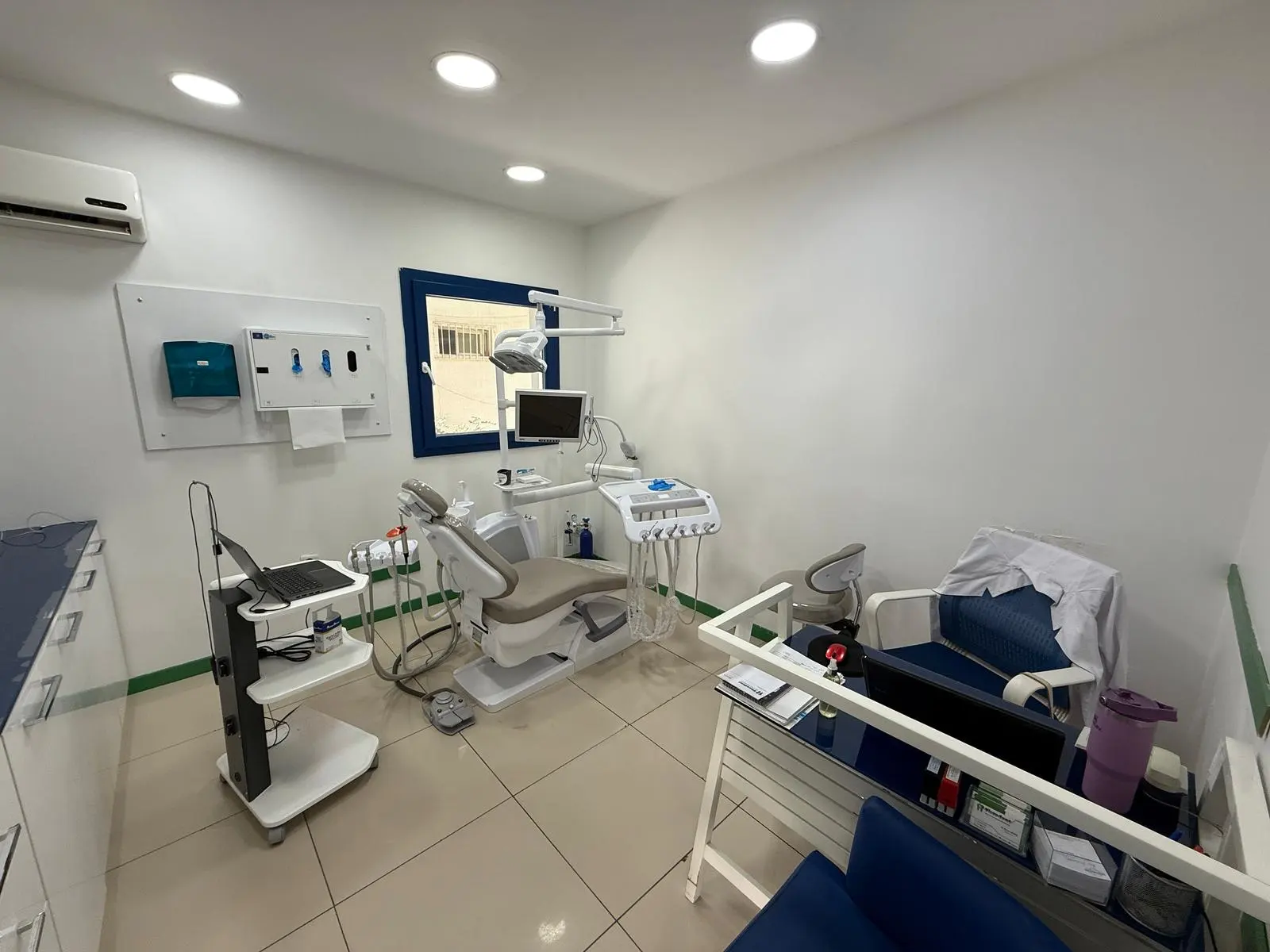 Clinic-provided photograph of Bucadent Dental Clinic