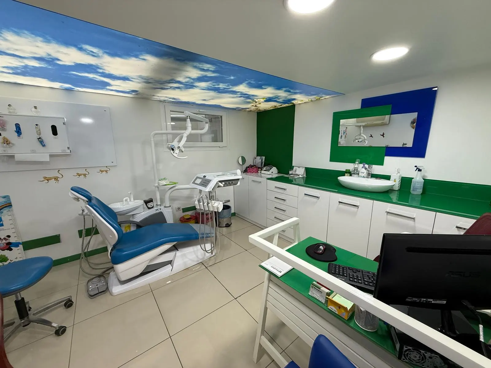 Clinic-provided photograph of Bucadent Dental Clinic