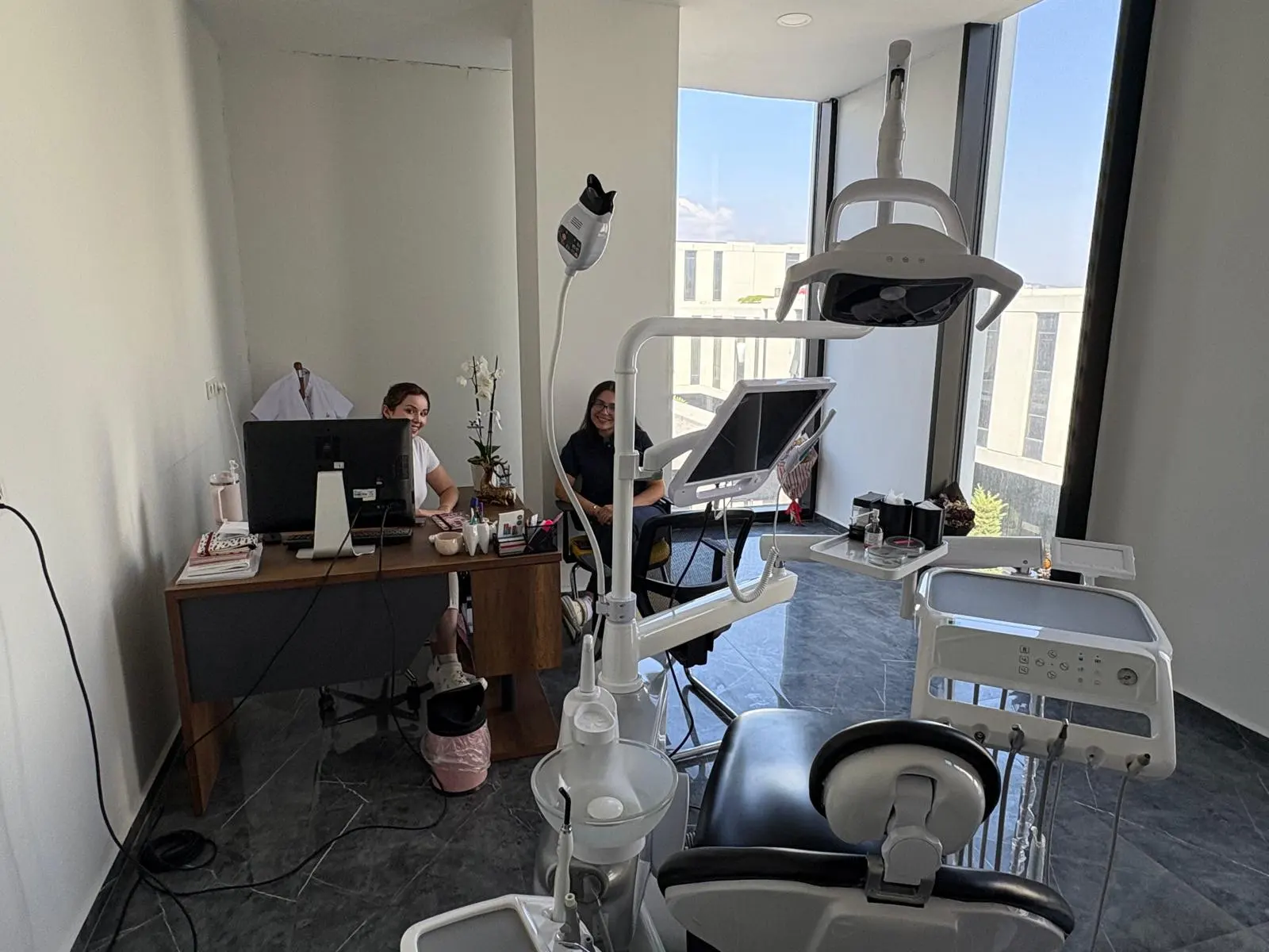 Von der Klinik bereitgestelltes Foto von Dentaperla Diamond Zahnklinik