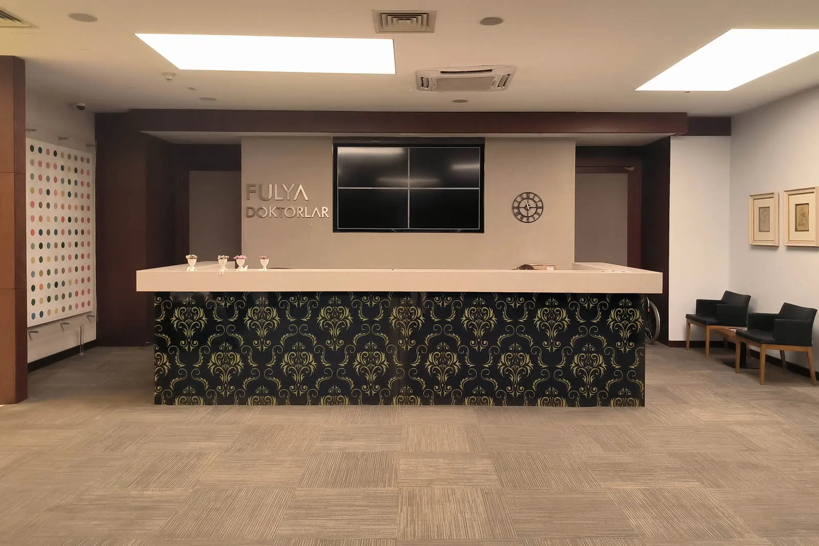 Clinic-provided photograph of Dr Tolgay Şatana