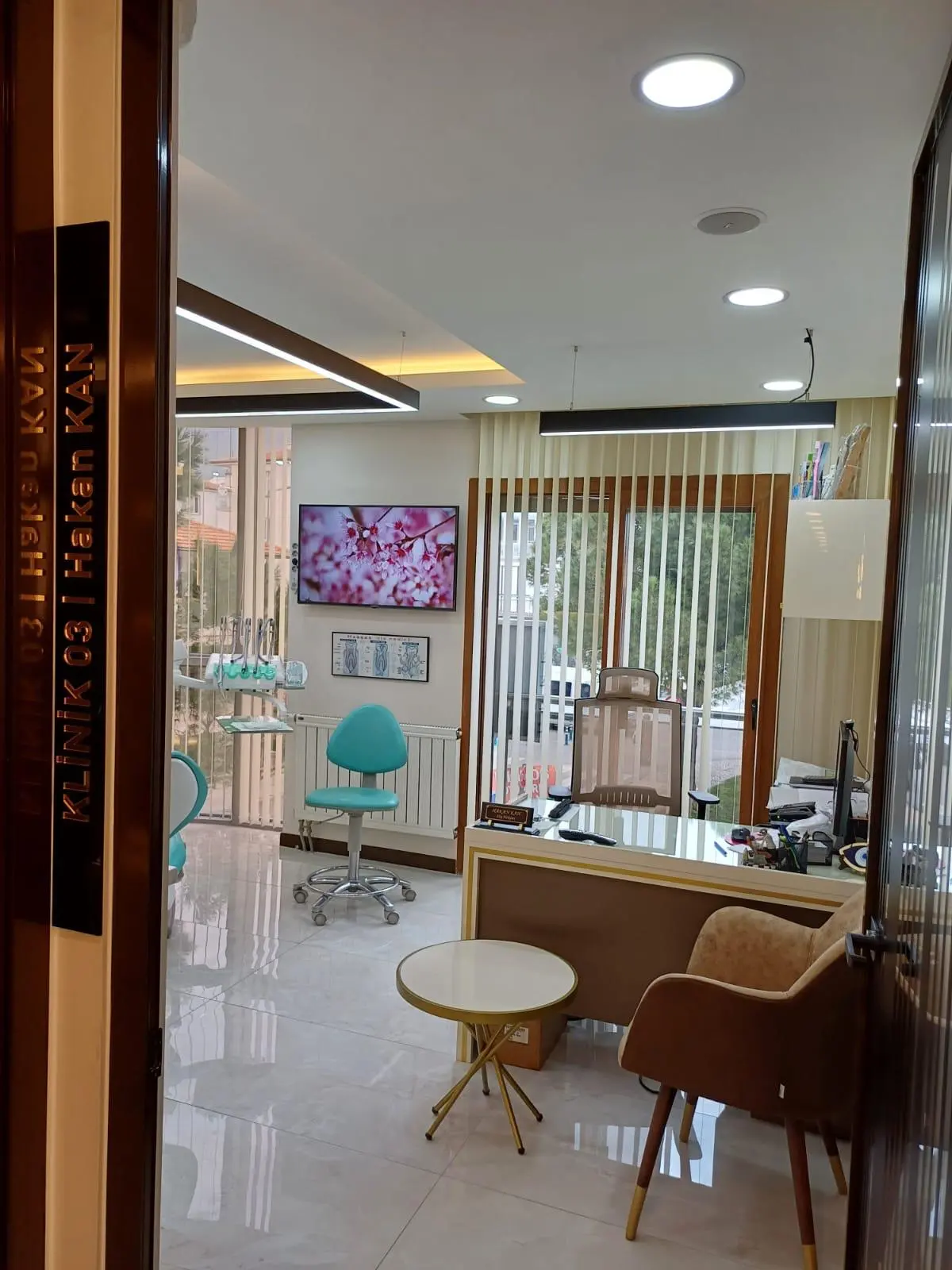 Clinic-provided photograph of Kariadent Dental Clinic