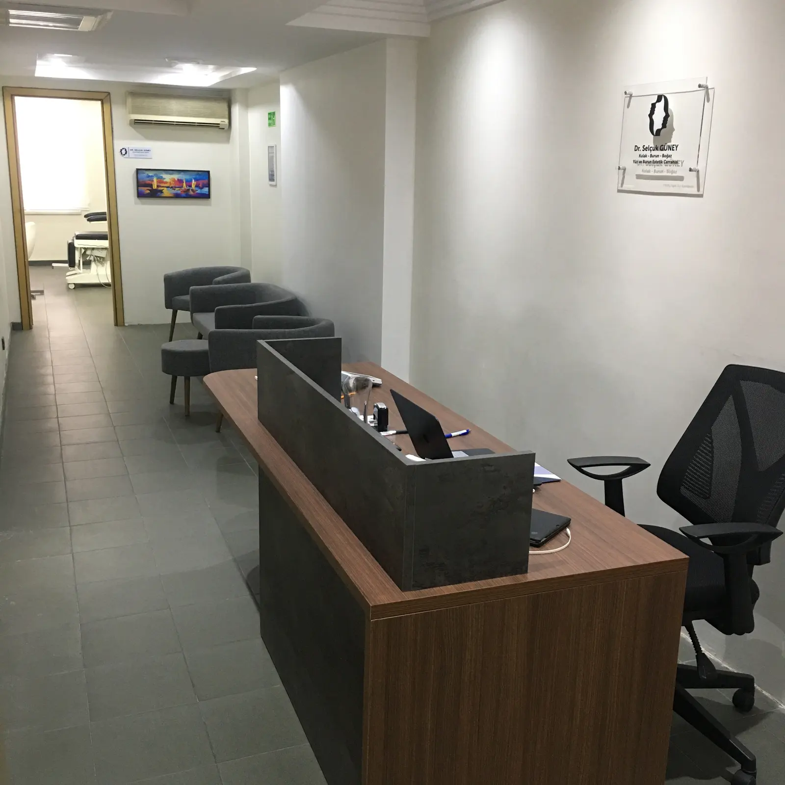 Von der Klinik bereitgestelltes Foto von Dr. Selçuk Güney