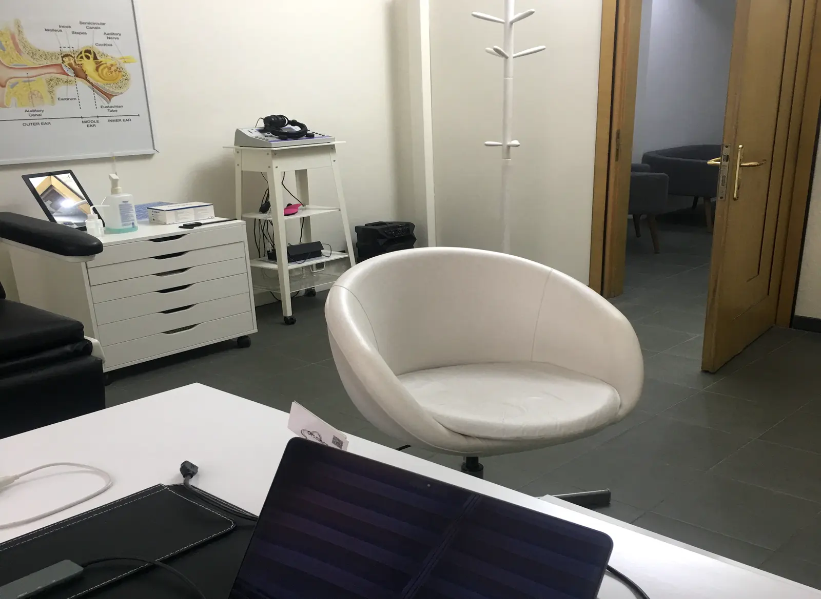 Von der Klinik bereitgestelltes Foto von Dr. Selçuk Güney