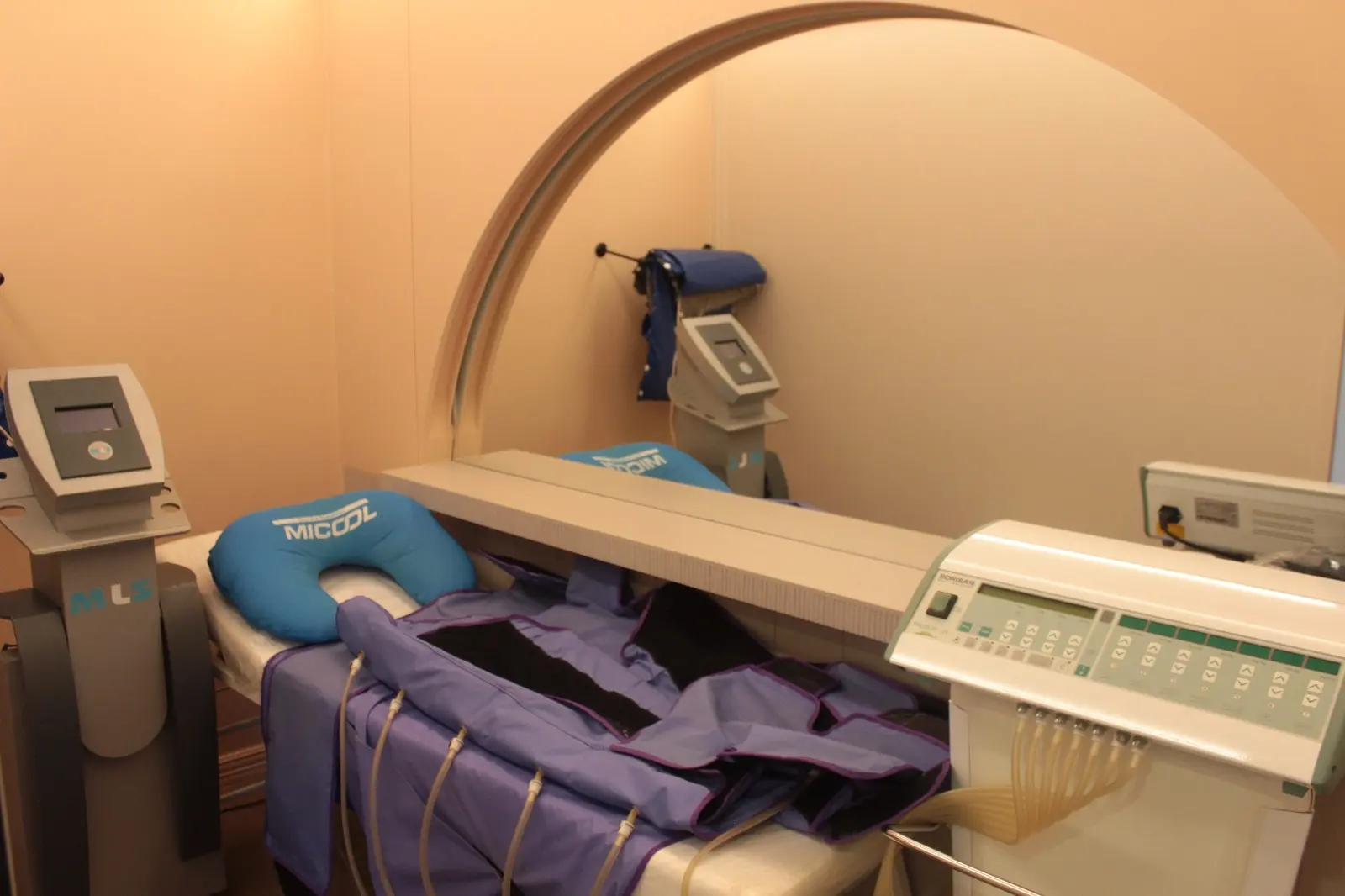 Clinic-provided photograph of Dr Birgül Altuntürk
