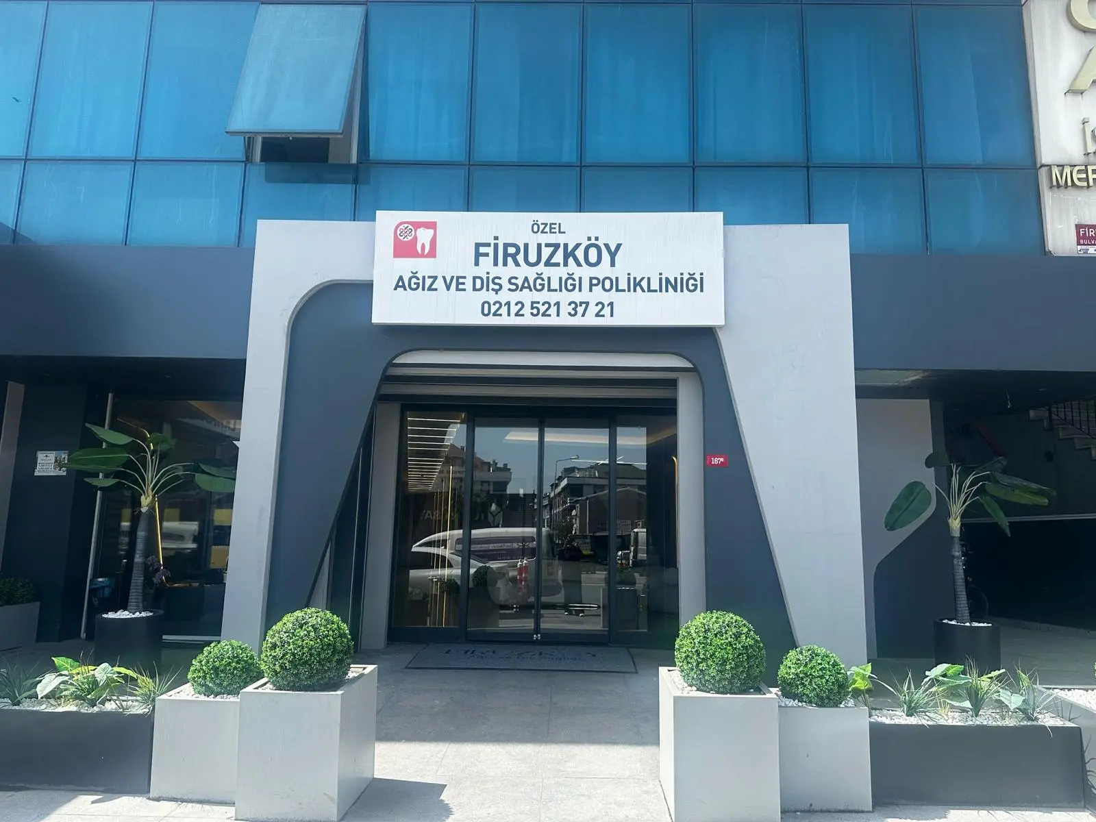 Clinic-provided photograph of Firuzköy Dental Clinic