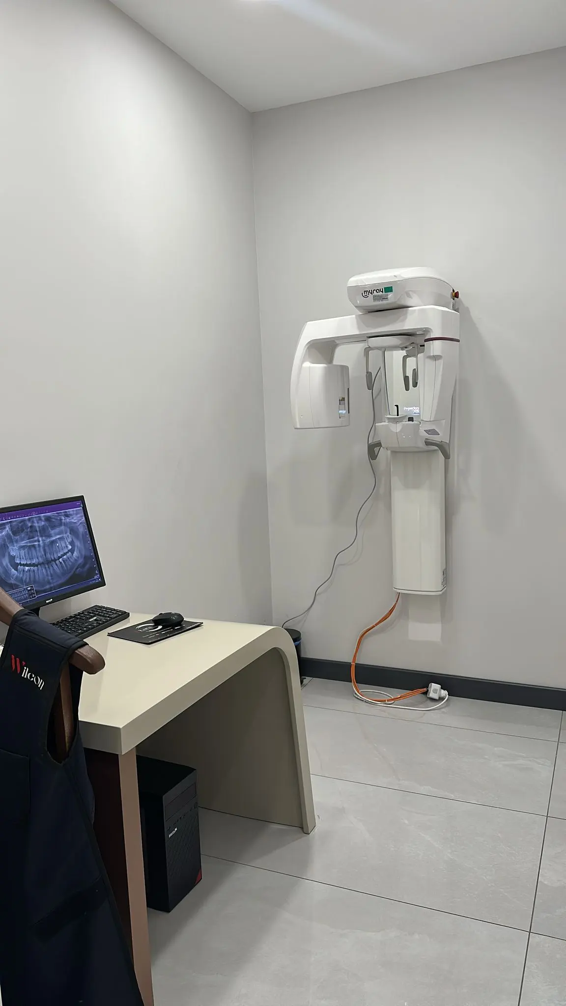 Clinic-provided photograph of Firuzköy Dental Clinic