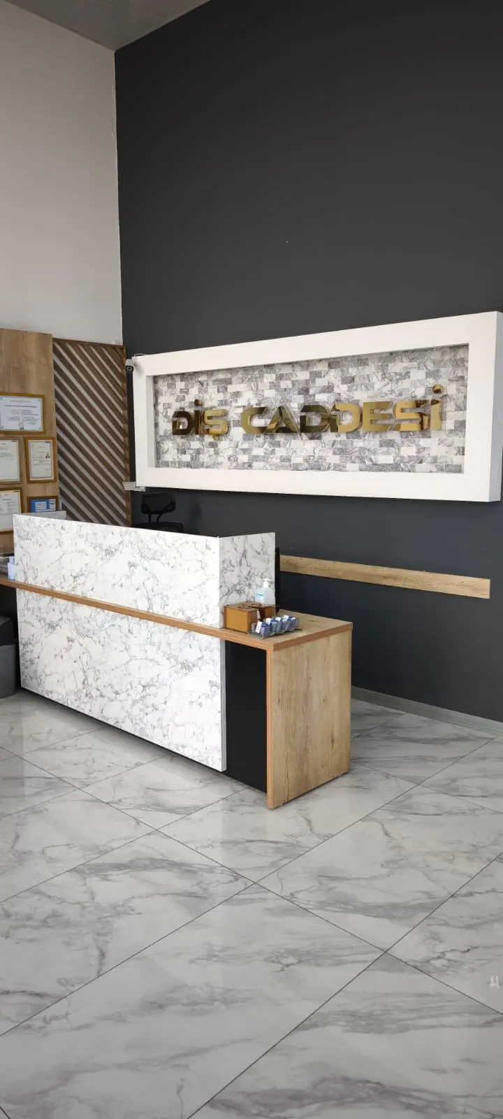 Clinic-provided photograph of Diş Caddesi Dental Clinic