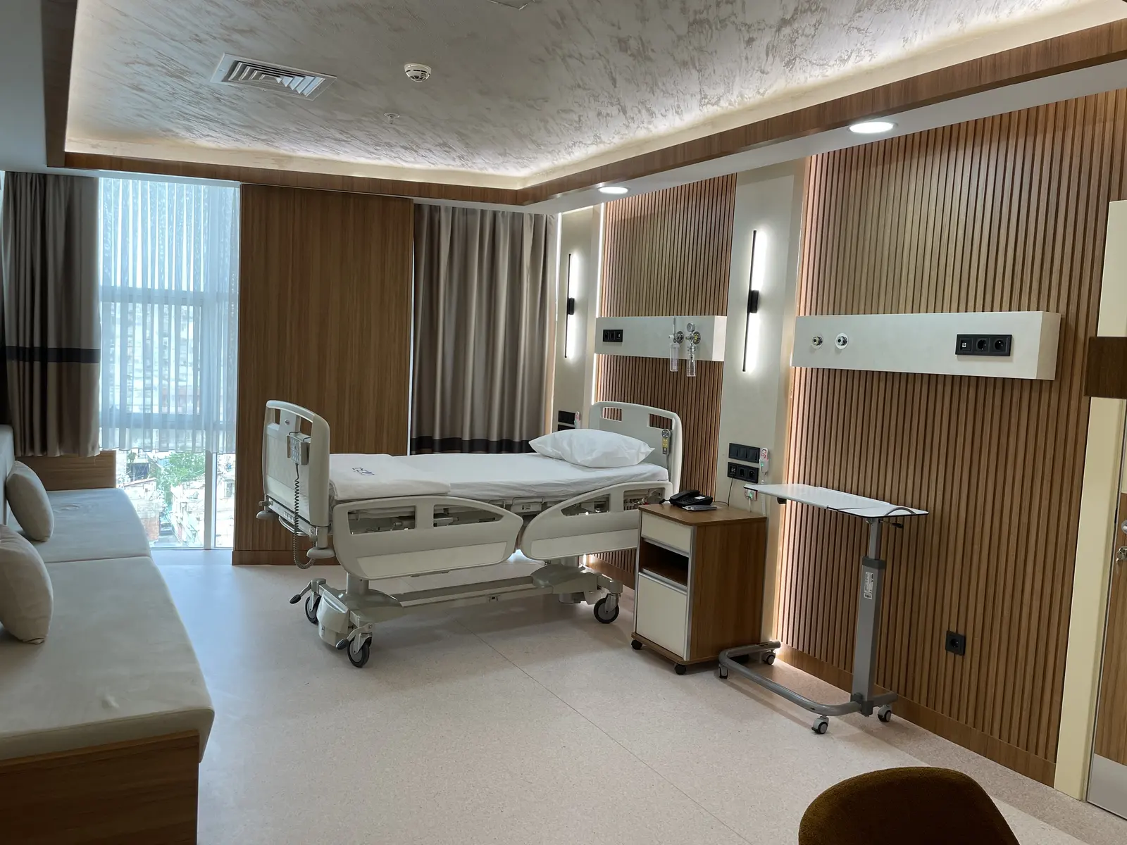 Clinic-provided photograph of Deva Hospital