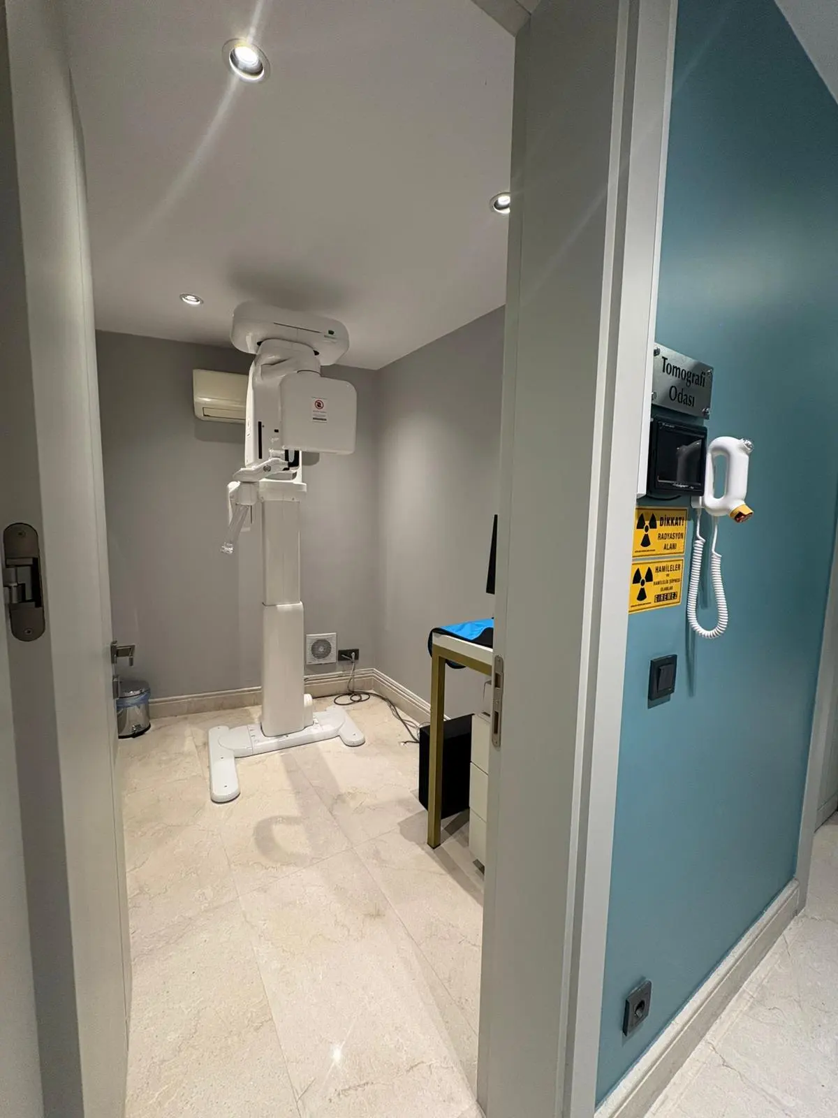 Clinic-provided photograph of Dr İlkim Akcabelen