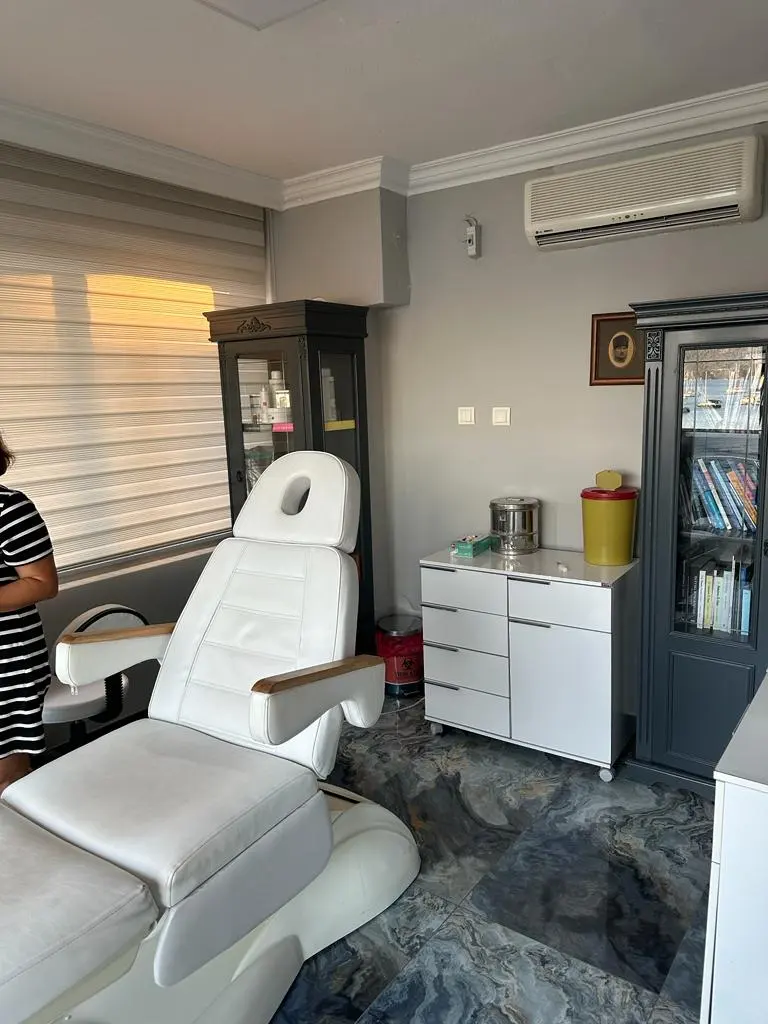 Clinic-provided photograph of Dr Özgür Çetiner Clinic