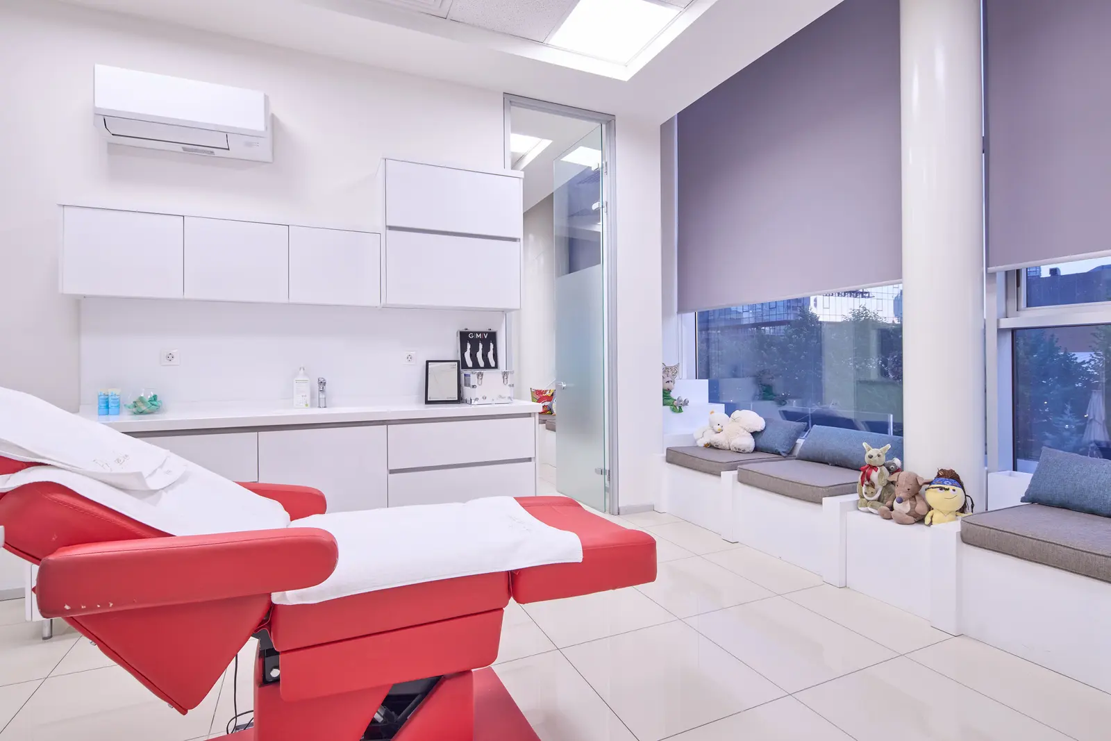 Clinic-provided photograph of Dr Özge Aydın