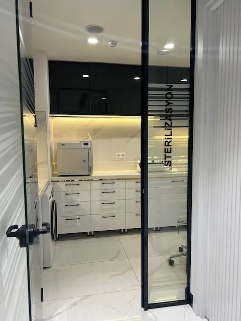 Von der Klinik bereitgestelltes Foto von Aras Bildent Florya Zahnklinik