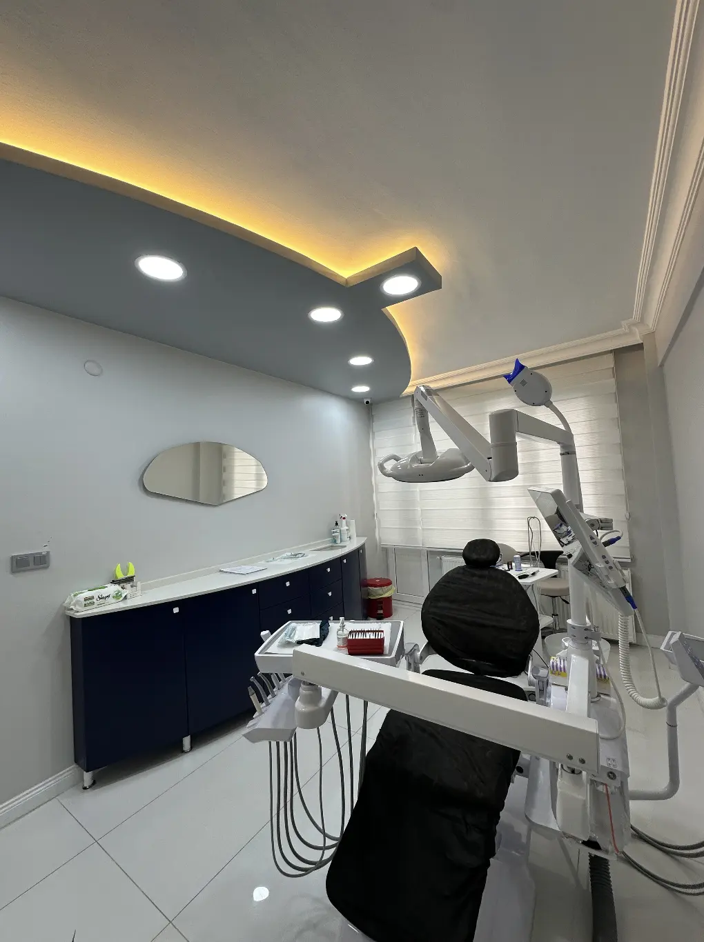 Clinic-provided photograph of Dr Elif Gözde Gül