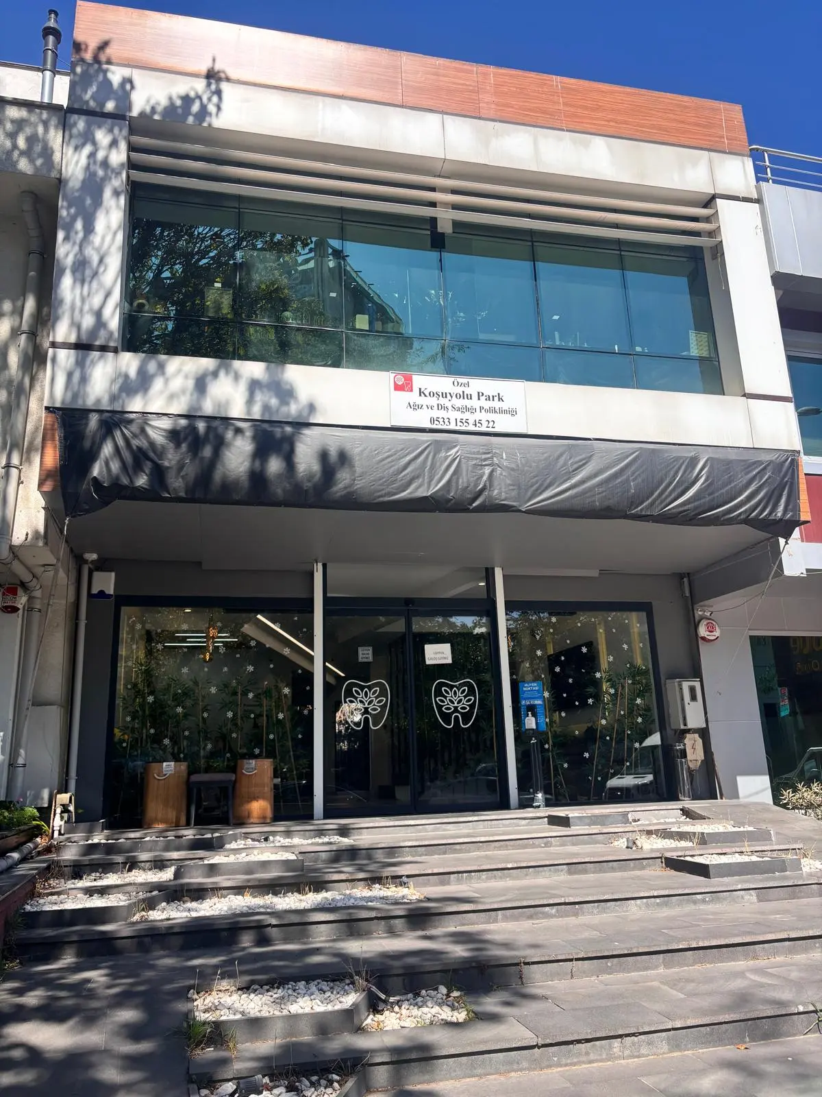 Clinic-provided photograph of Koşuyolu Park Dental Clinic