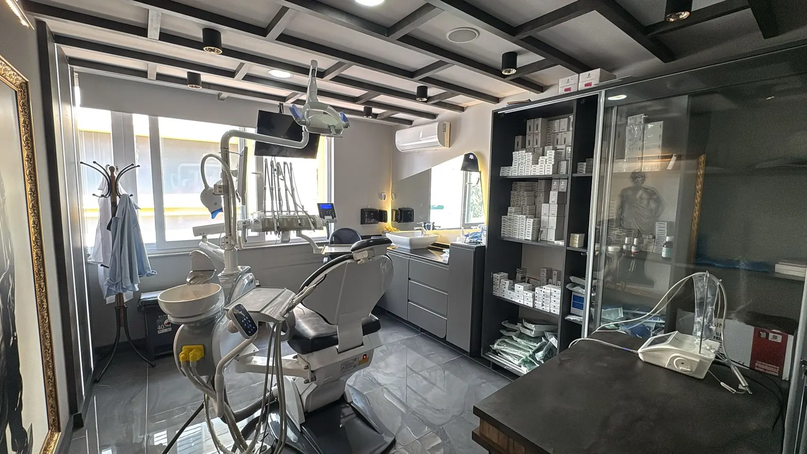 Von der Klinik bereitgestelltes Foto von SCR Zahnklinik