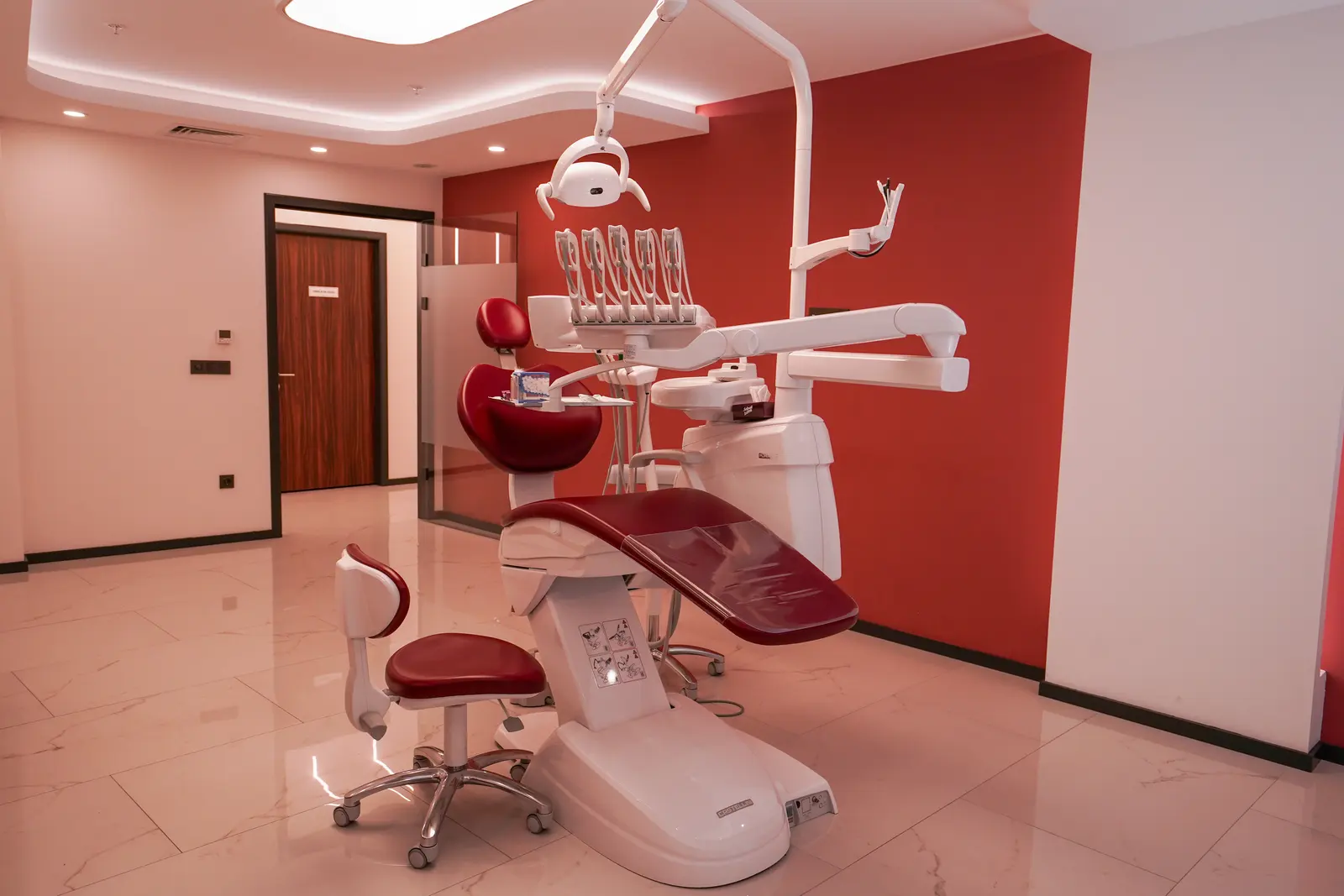 Von der Klinik bereitgestelltes Foto von Birgül Zahnklinik