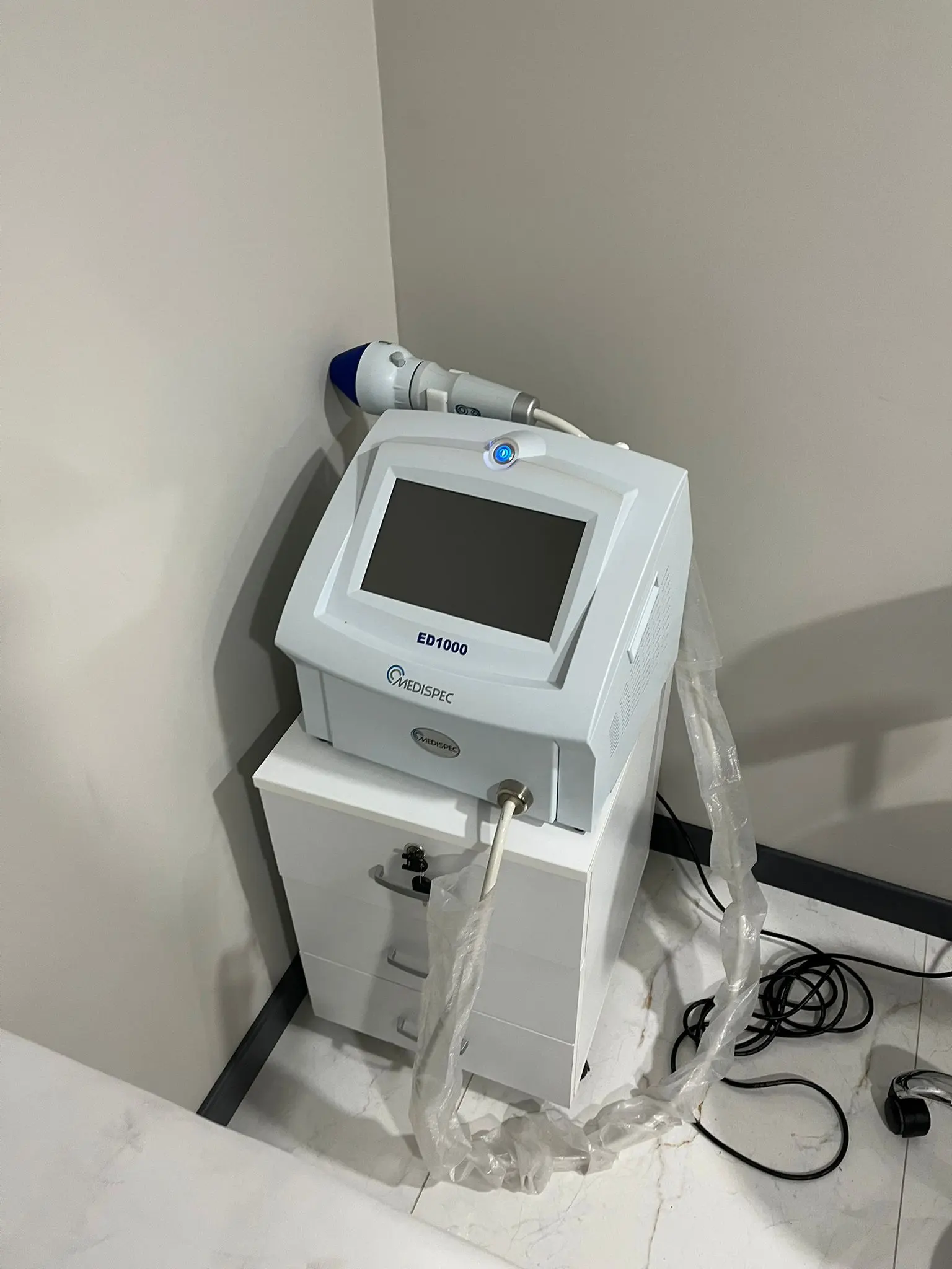Clinic-provided photograph of Dr Yusuf İlker Çömez