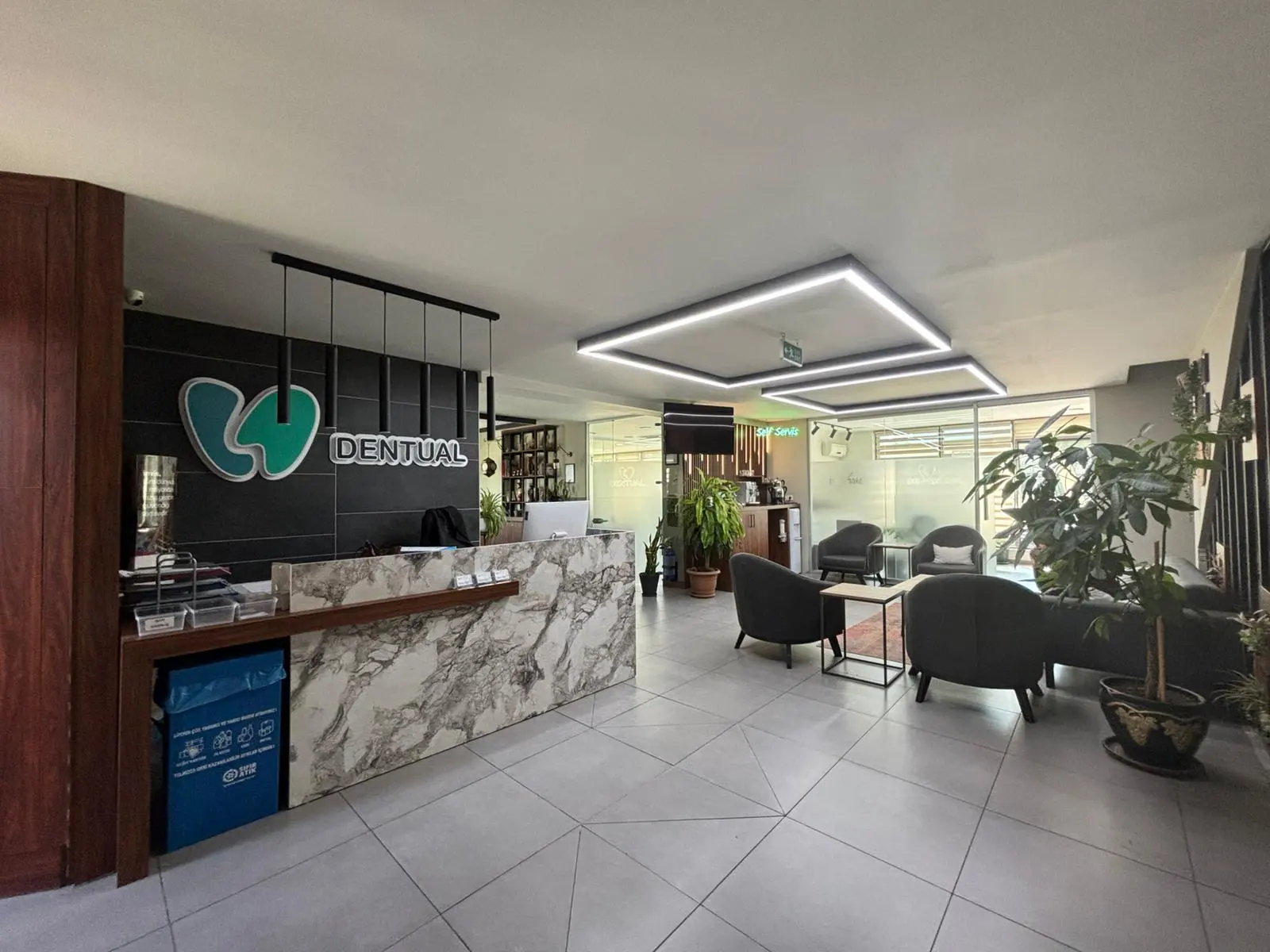 Von der Klinik bereitgestelltes Foto von Dentual Zahnklinik
