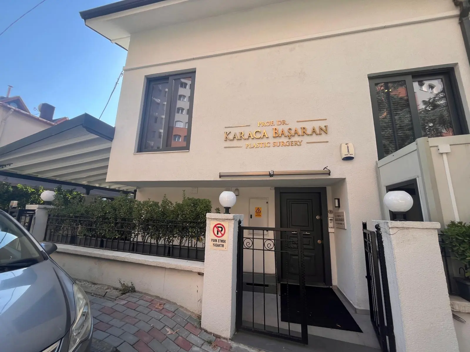 Von der Klinik bereitgestelltes Foto von Dr. İbrahim Karaca Başaran