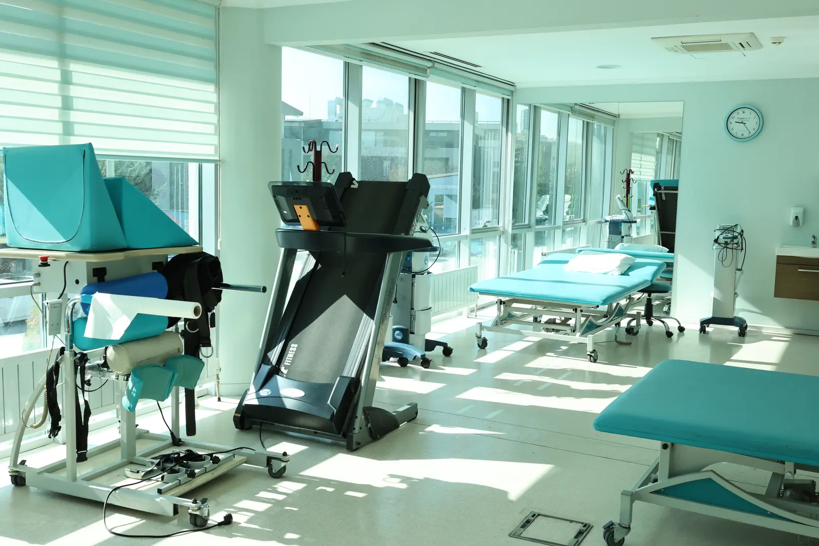 Clinic-provided photograph of Fizyocare Medical Centre