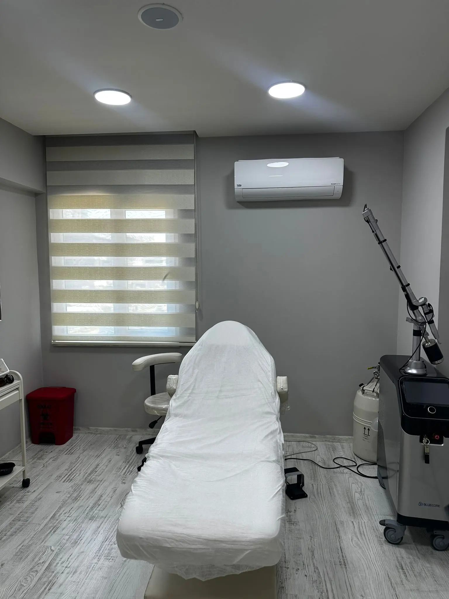 Clinic-provided photograph of Prof. Dr Arzu Ataseven (Öztürk)