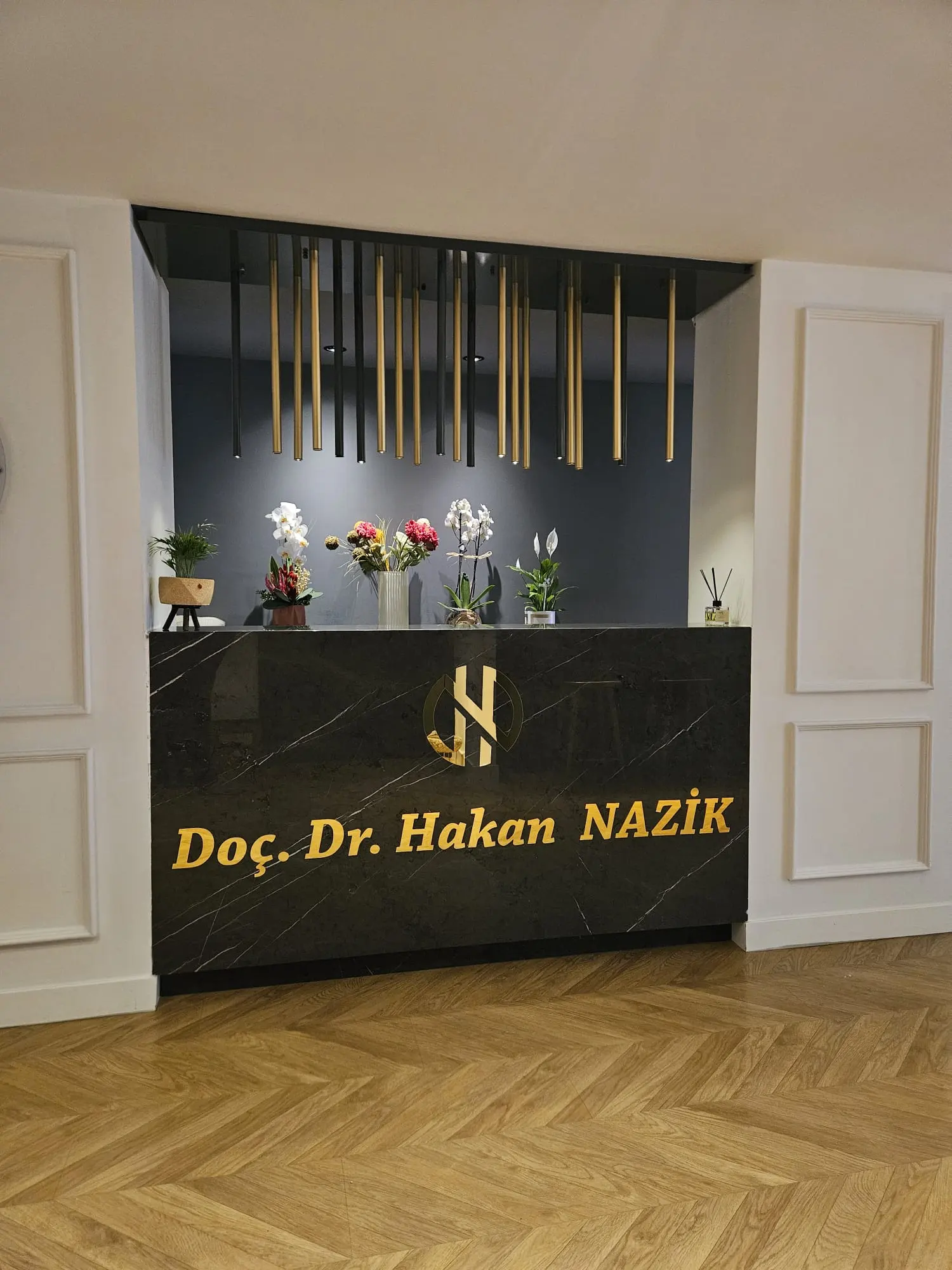 Von der Klinik bereitgestelltes Foto von Assoc. Prof. Dr. Hakan Nazik