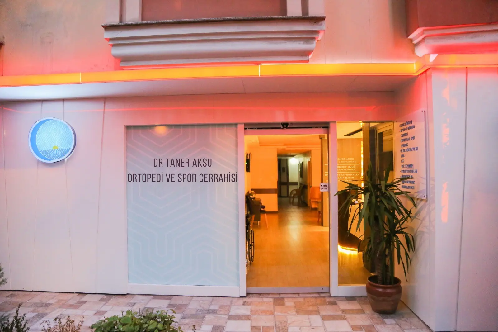 Clinic-provided photograph of Dr Taner Aksu