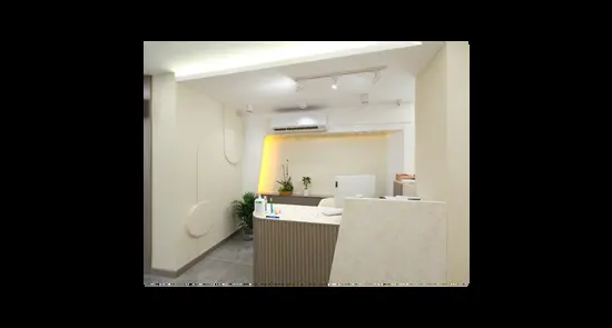 Clinic-provided photograph of Dr Asım Özün