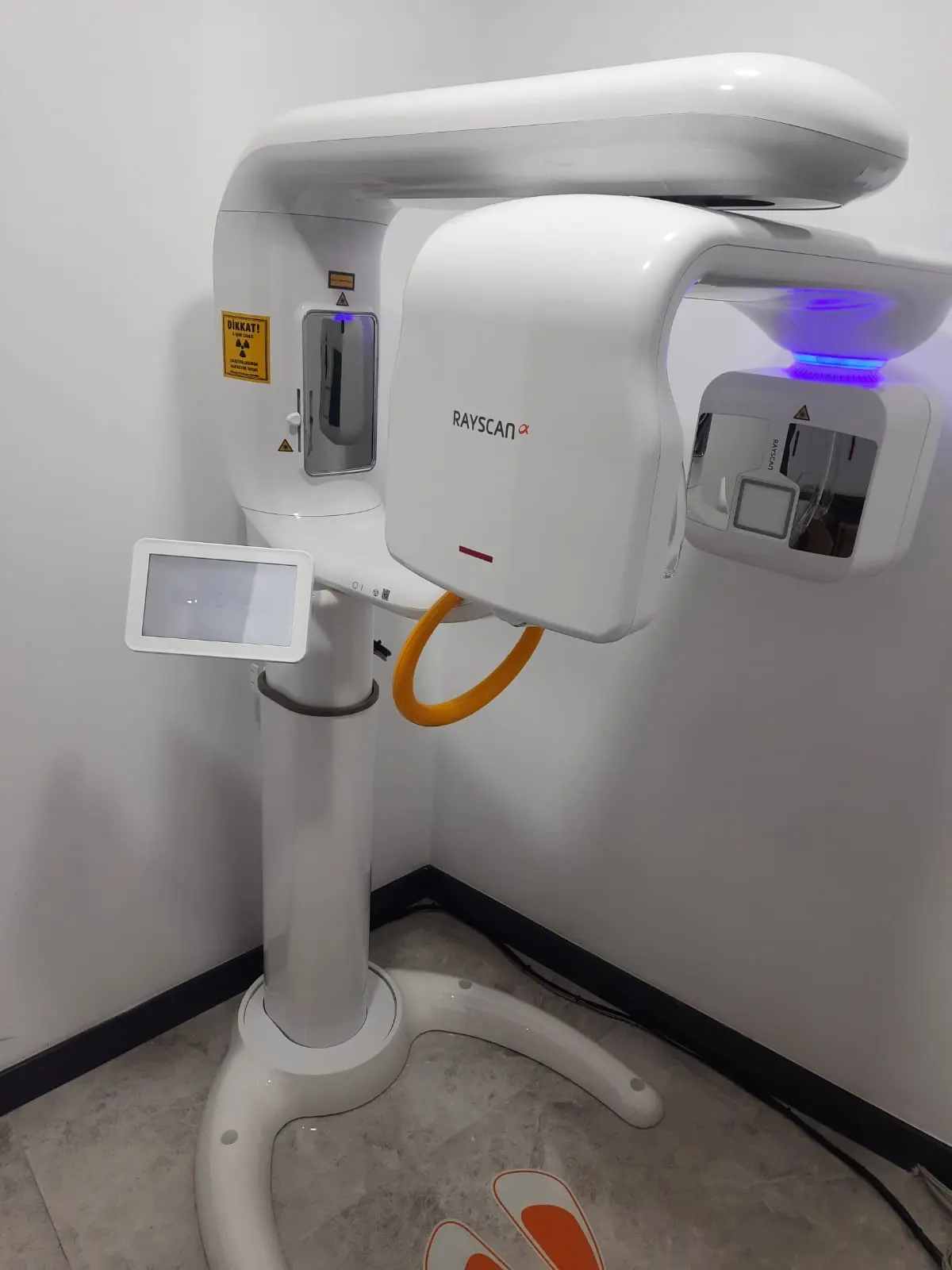 Clinic-provided photograph of Mesta Dental Clinic
