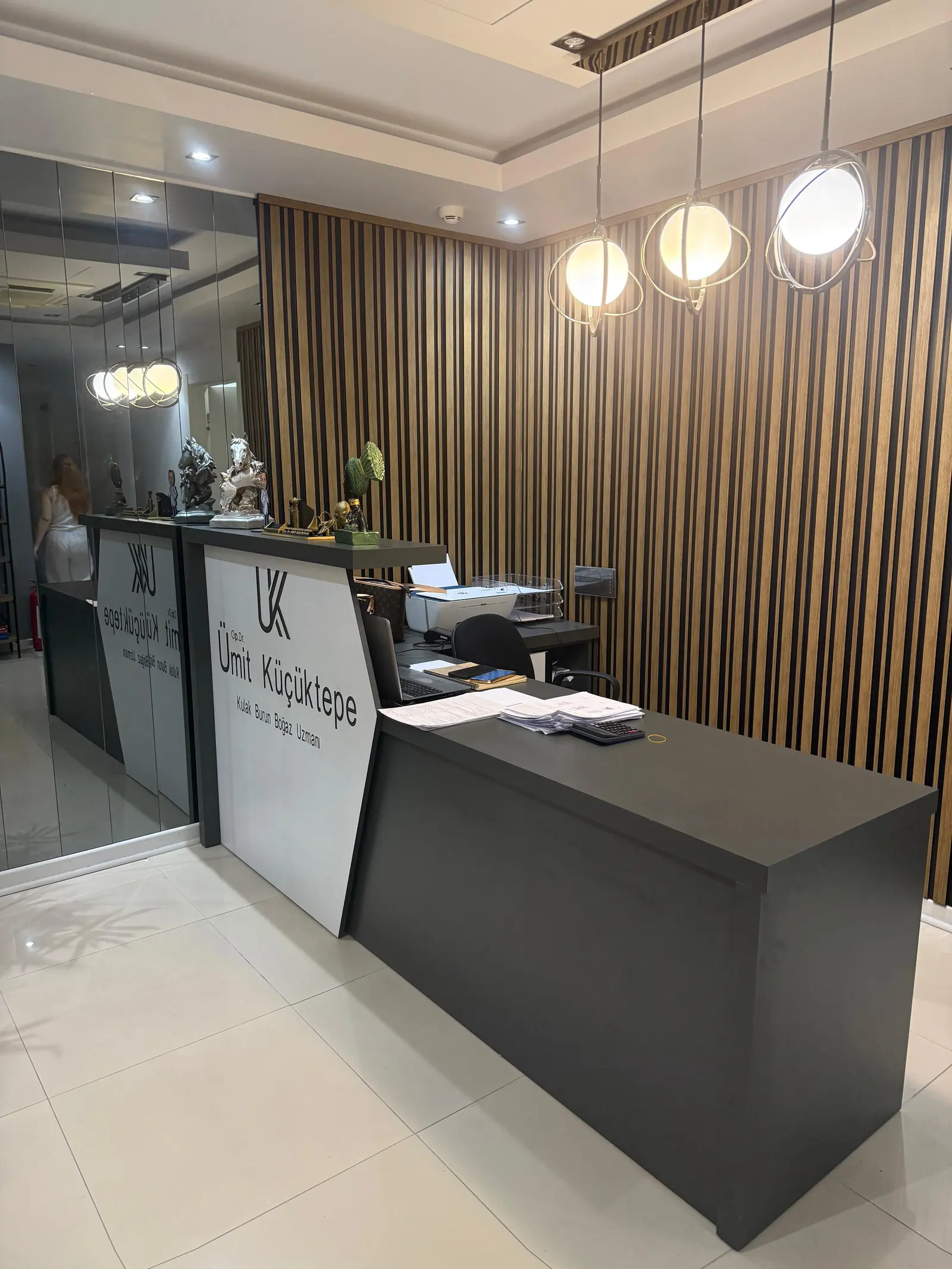 Clinic-provided photograph of Dr Ümit Küçüktepe