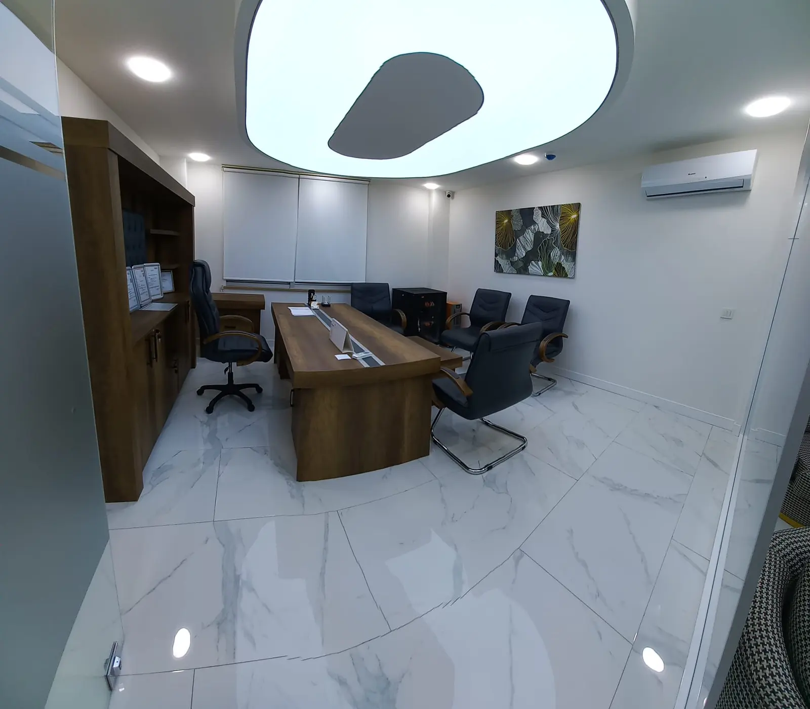 Clinic-provided photograph of A Plus Estetik Beşyol Dental Clinic