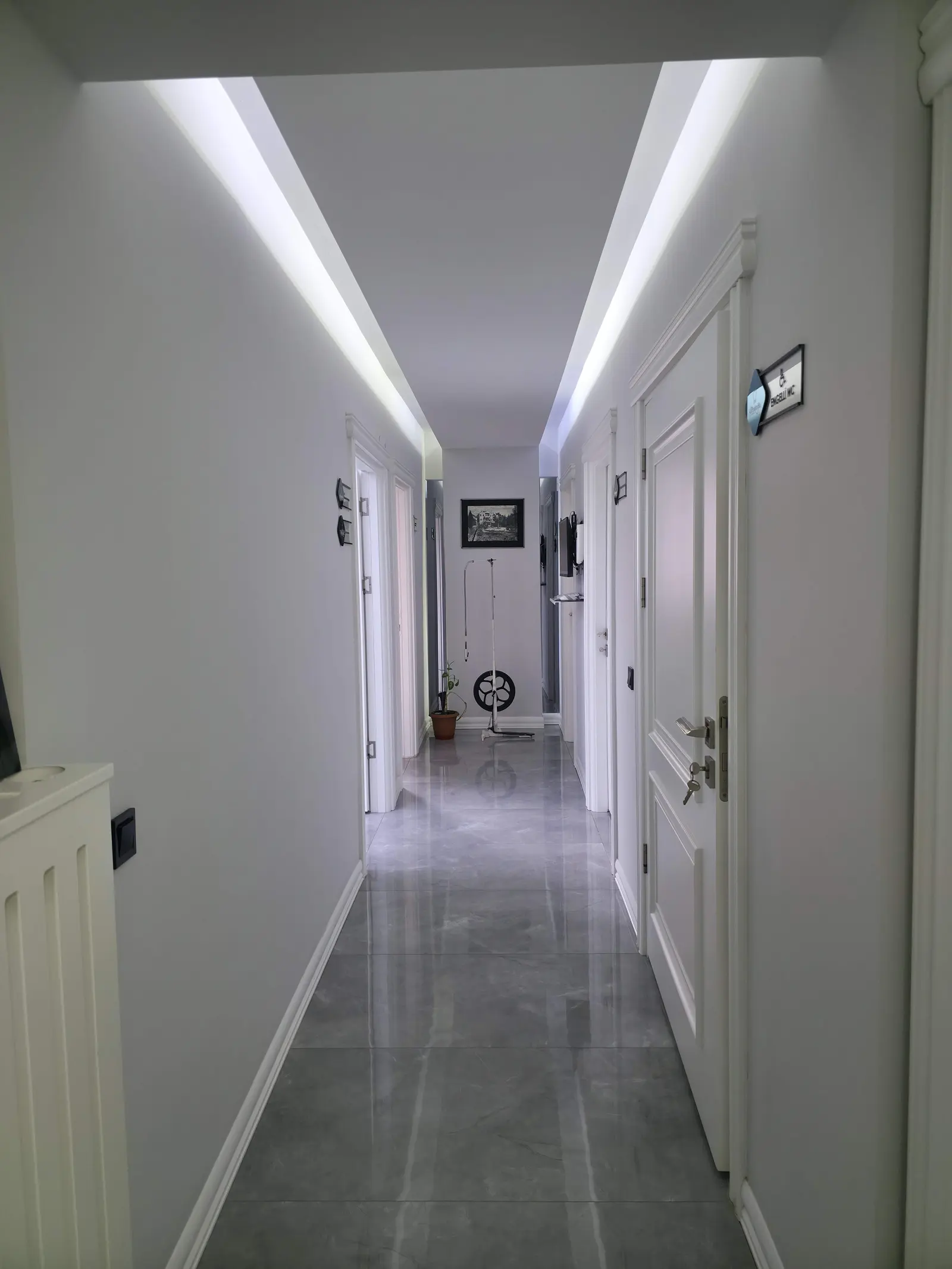 Clinic-provided photograph of Harbalıoğlu Dental Clinic