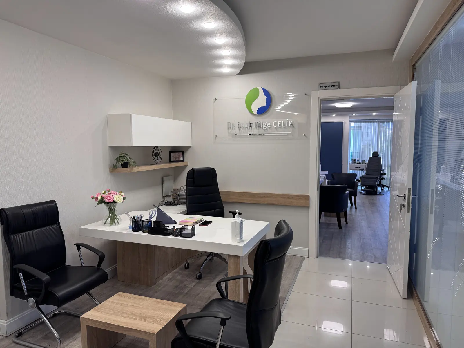 Clinic-provided photograph of Dr Şakir Bilge Çelik