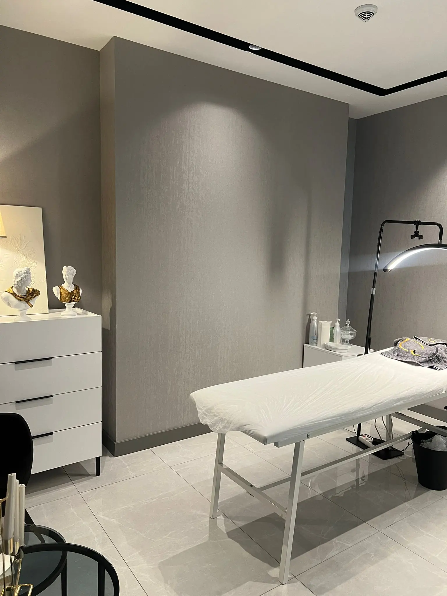 Von der Klinik bereitgestelltes Foto von Dr. Güliz Özcan