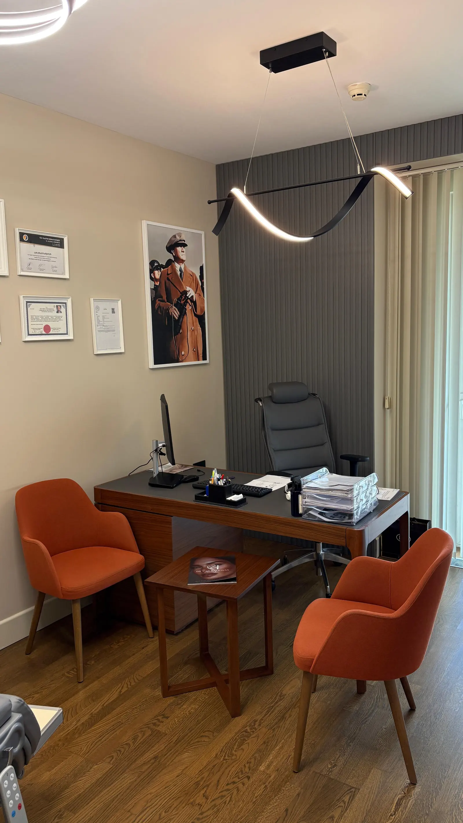 Clinic-provided photograph of Dr Can Şinasi Kalkavan
