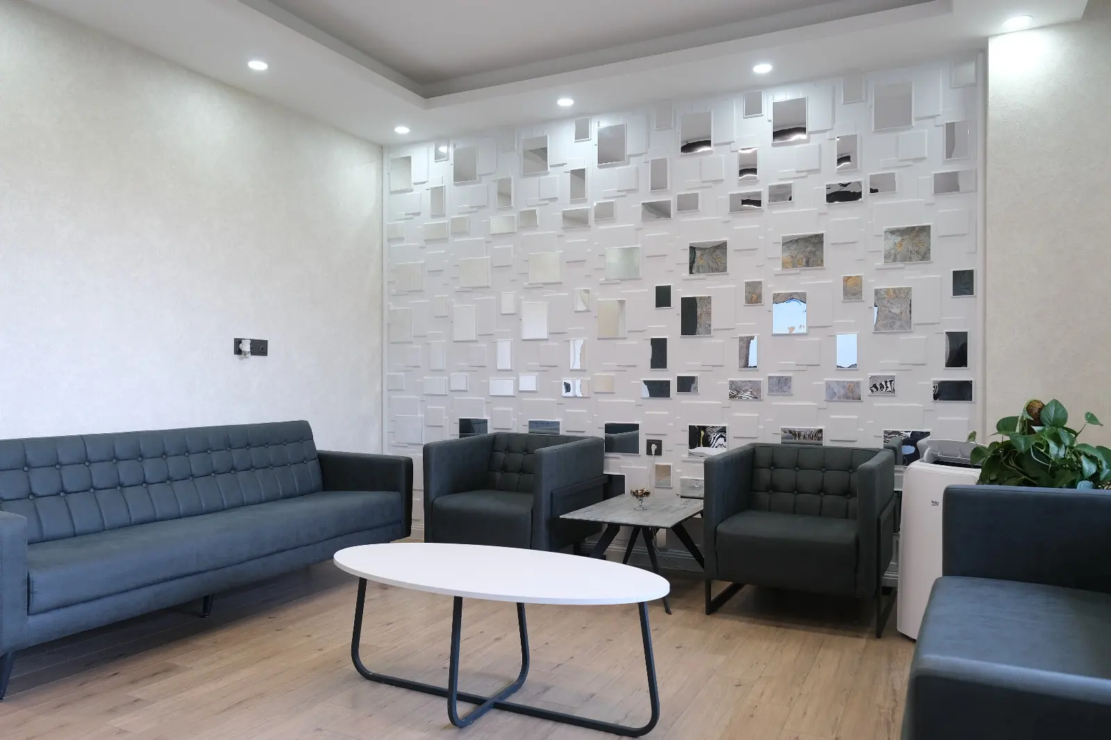 Clinic-provided photograph of Assoc. Prof. Dr Mehmet Ünal