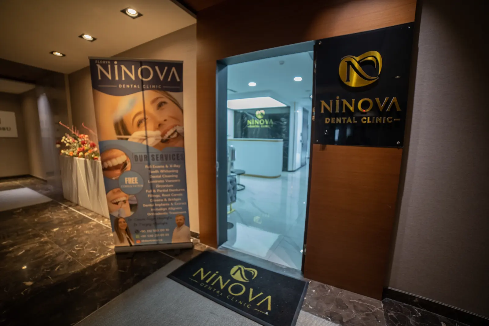 Von der Klinik bereitgestelltes Foto von Ninova Dental Clinic