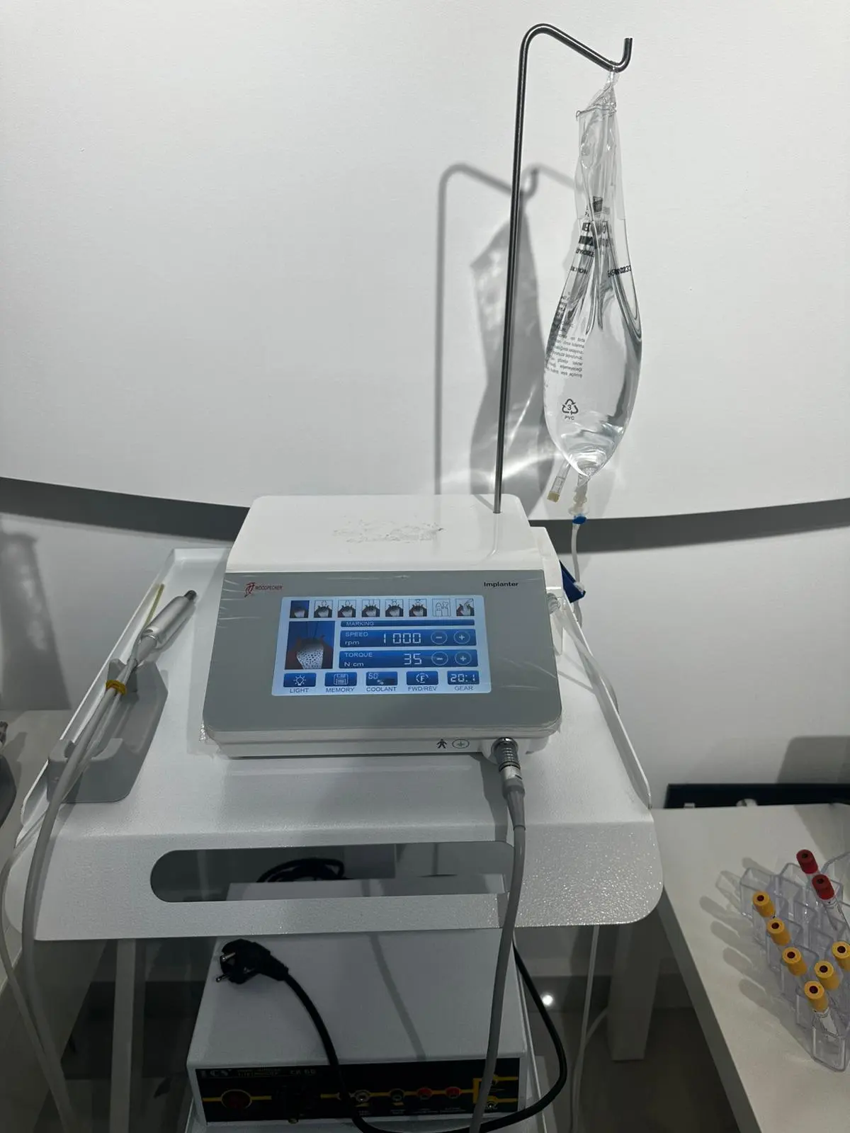 Von der Klinik bereitgestelltes Foto von Essos Zahnklinik
