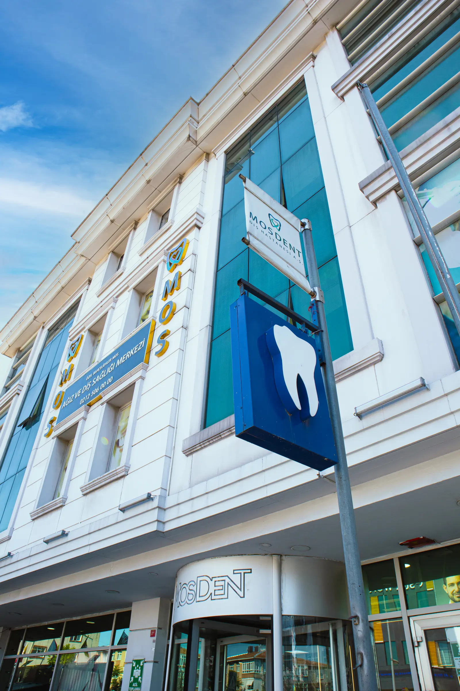 Clinic-provided photograph of Bahçelievler Mos Dental Clinic
