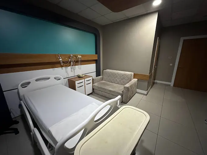 Von der Klinik bereitgestelltes Foto von Bilgi Krankenhaus