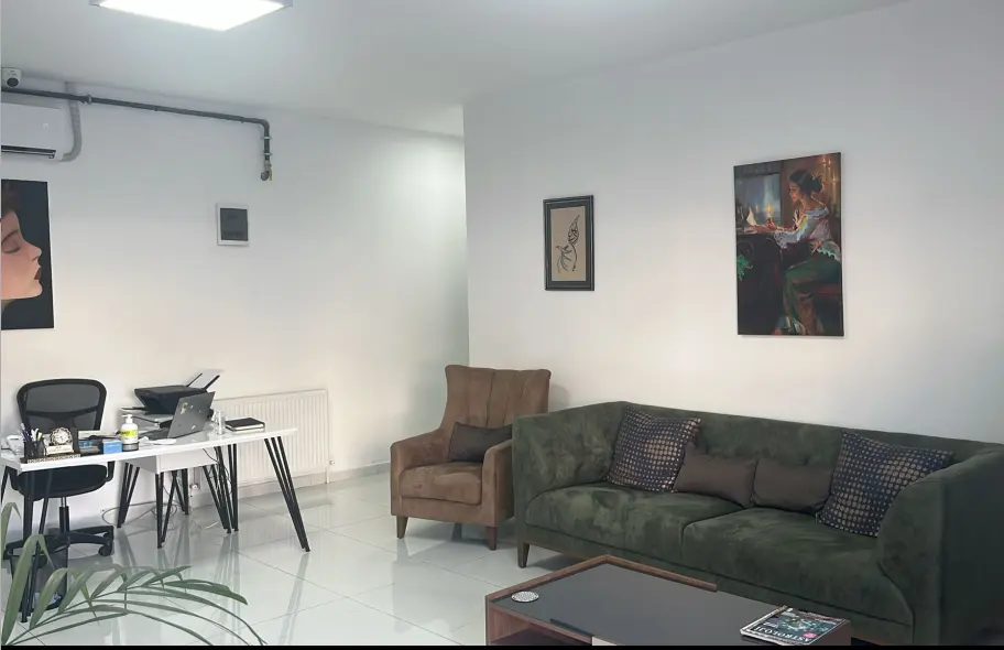Clinic-provided photograph of Dr Gülden Avcı Çakmak