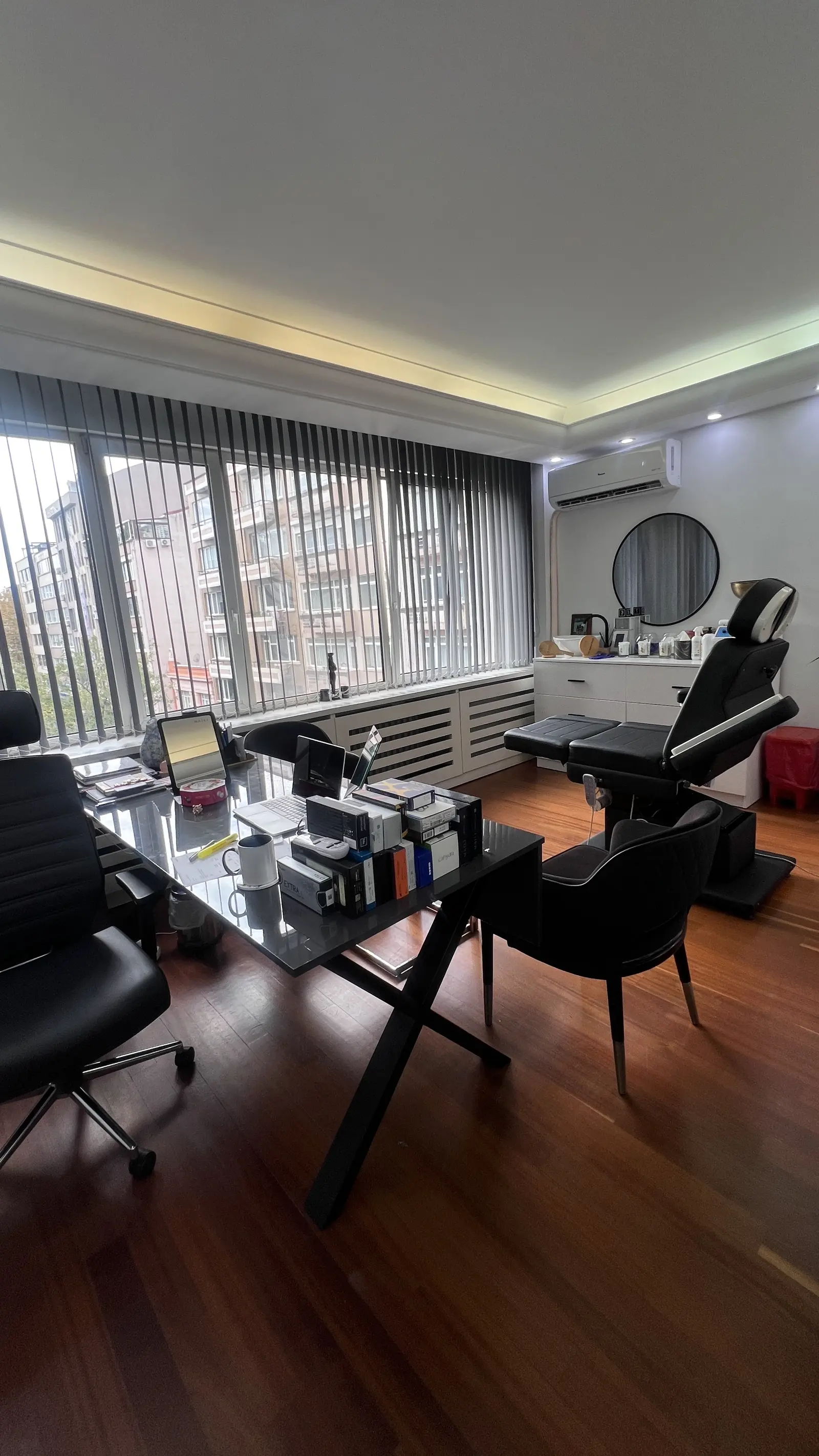 Clinic-provided photograph of Dr Bahar Çelik