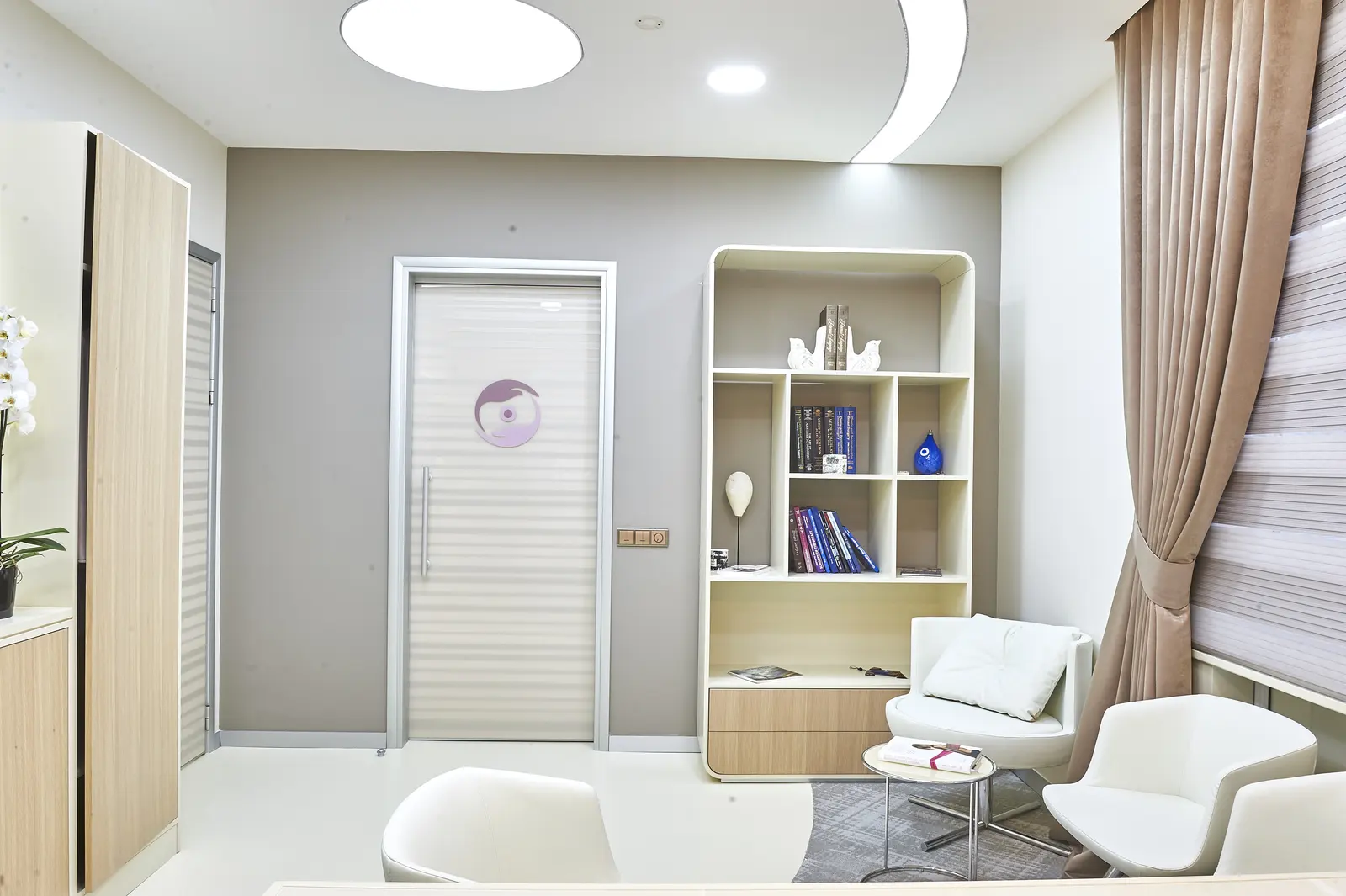 Clinic-provided photograph of Prof. Dr Burcu Çelet Özden
