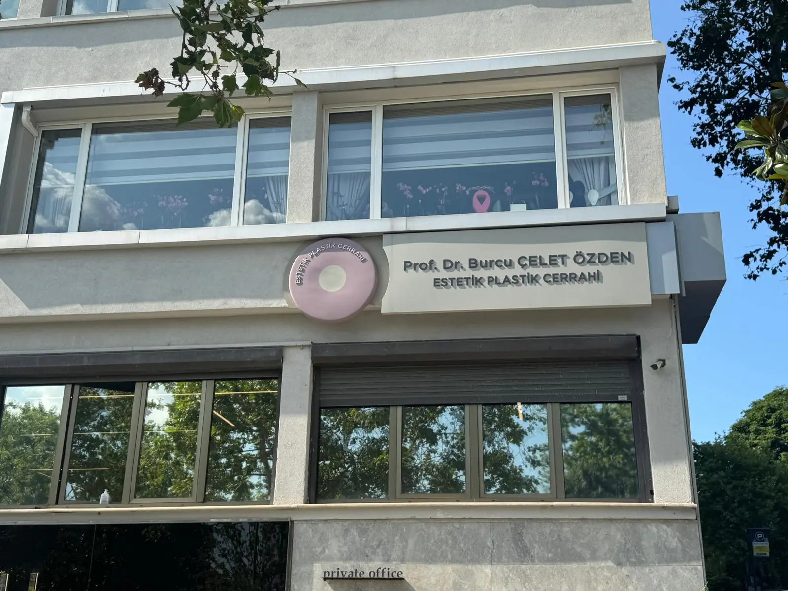 Clinic-provided photograph of Prof. Dr Burcu Çelet Özden