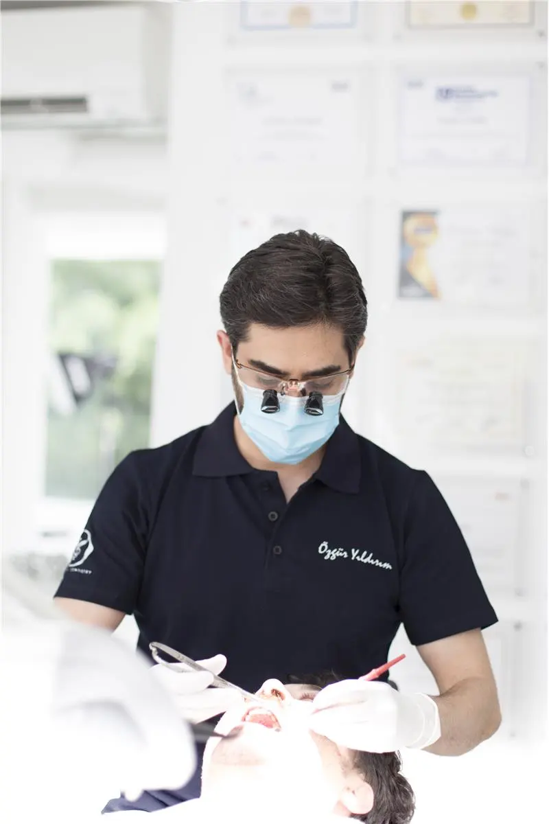 Clinic-provided photograph of Dr Özgür Yıldırım