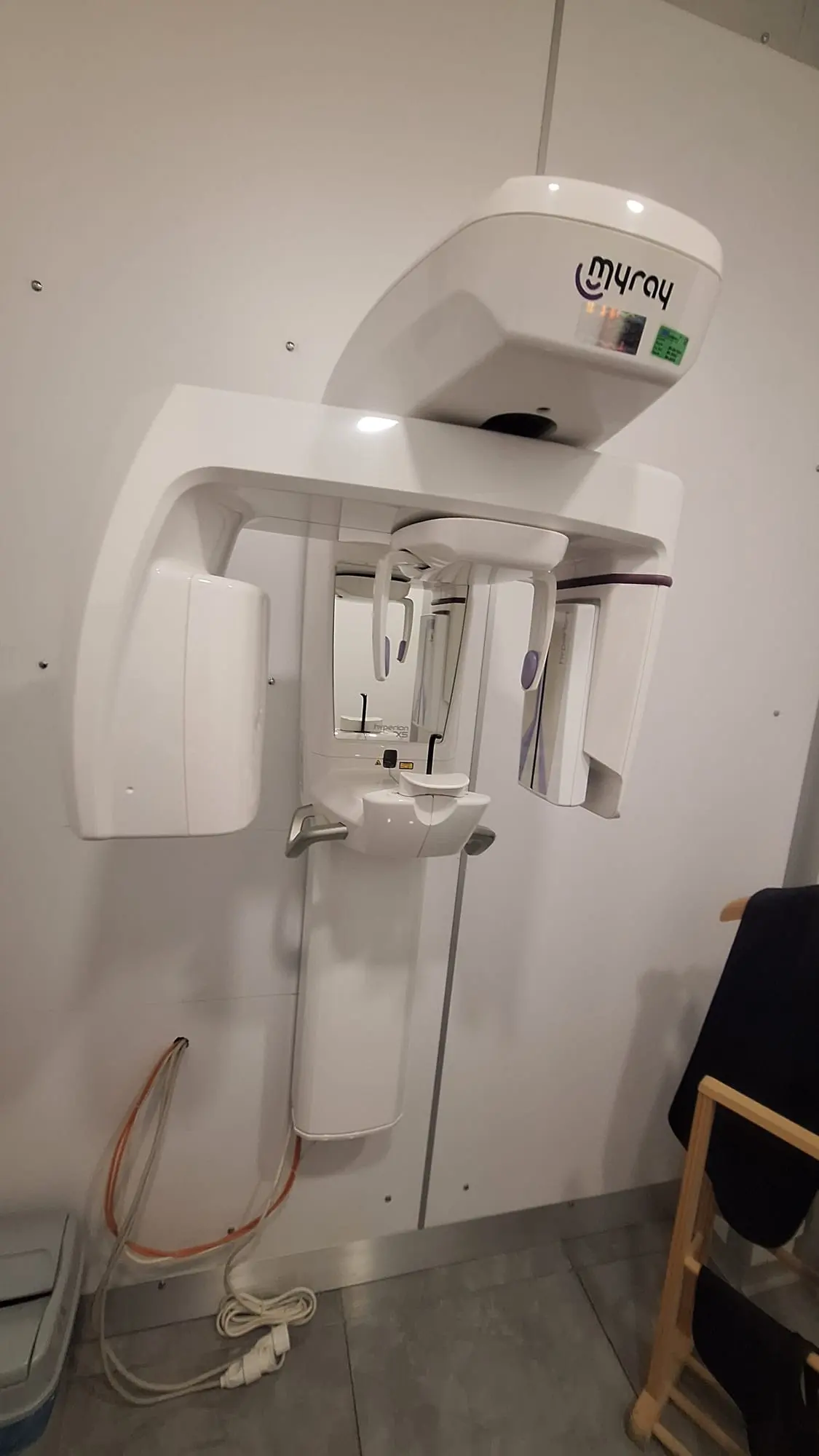 Von der Klinik bereitgestelltes Foto von Hakan Yeşilkaya Zahnklinik
