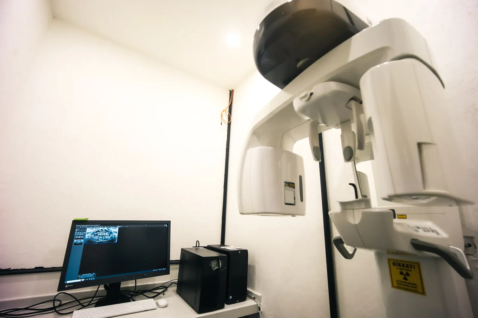 Clinic-provided photograph of Altunizade Dental Clinic