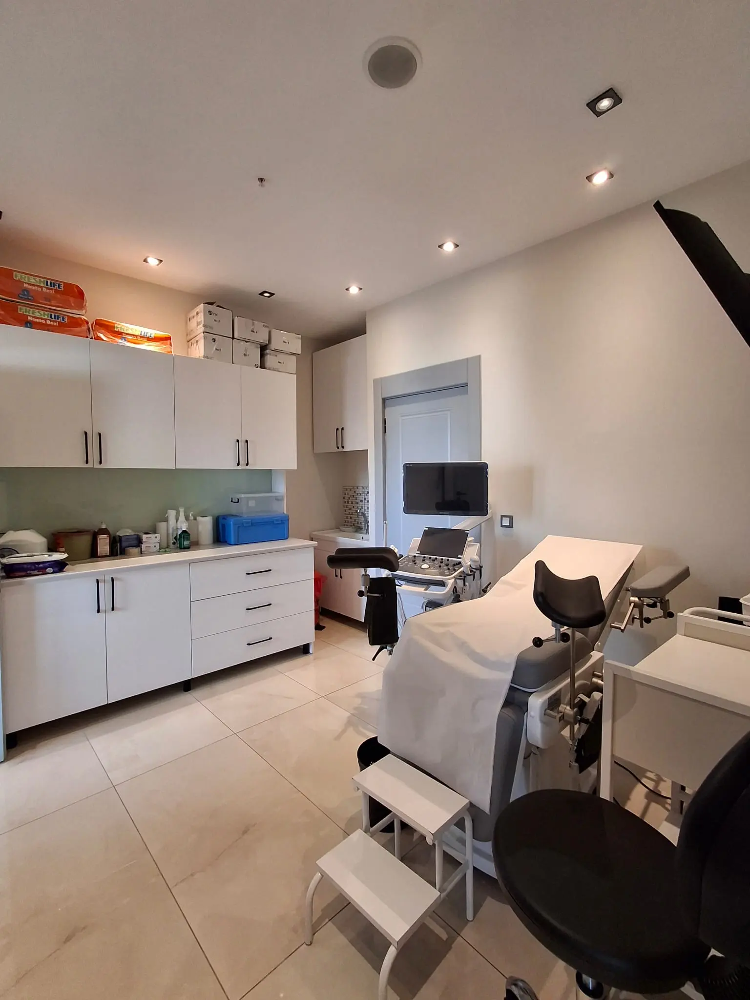 Von der Klinik bereitgestelltes Foto von Dr. Miray Sekkin Eser
